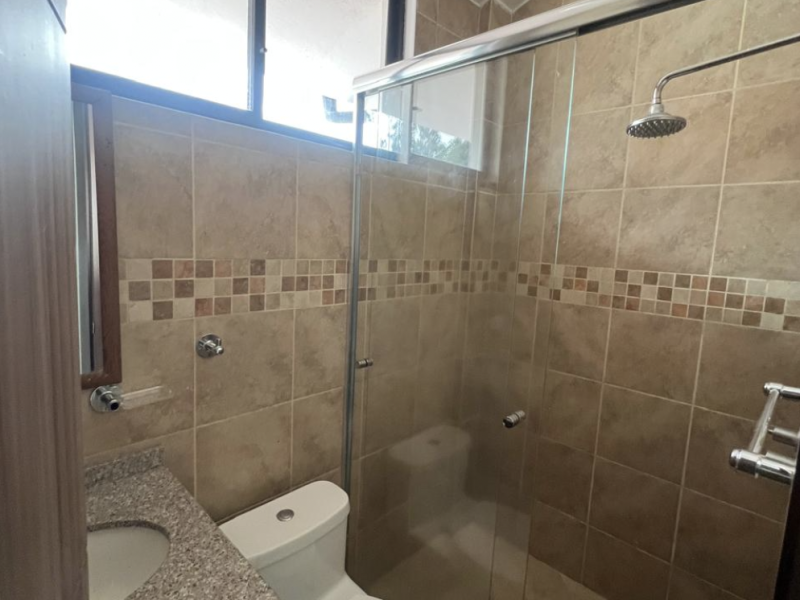 CASA EN VENTA – SECTOR EL COLIBRI | VALLE DE LOS CHILLOS