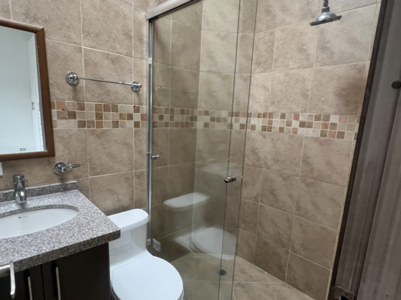 CASA EN VENTA – SECTOR EL COLIBRI | VALLE DE LOS CHILLOS